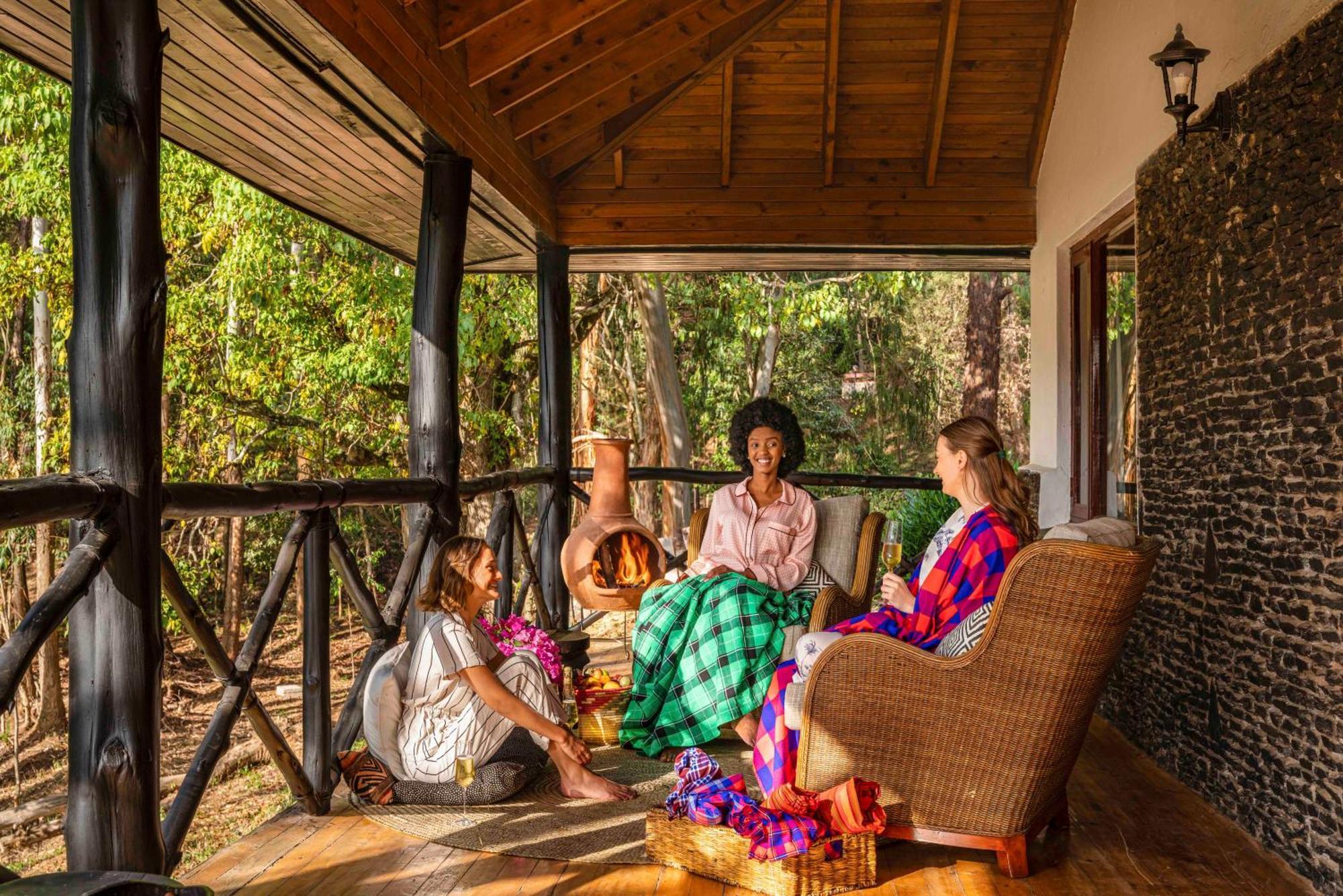 Готель Fairmont Mount Kenya Safari Club Наньюкі Екстер'єр фото