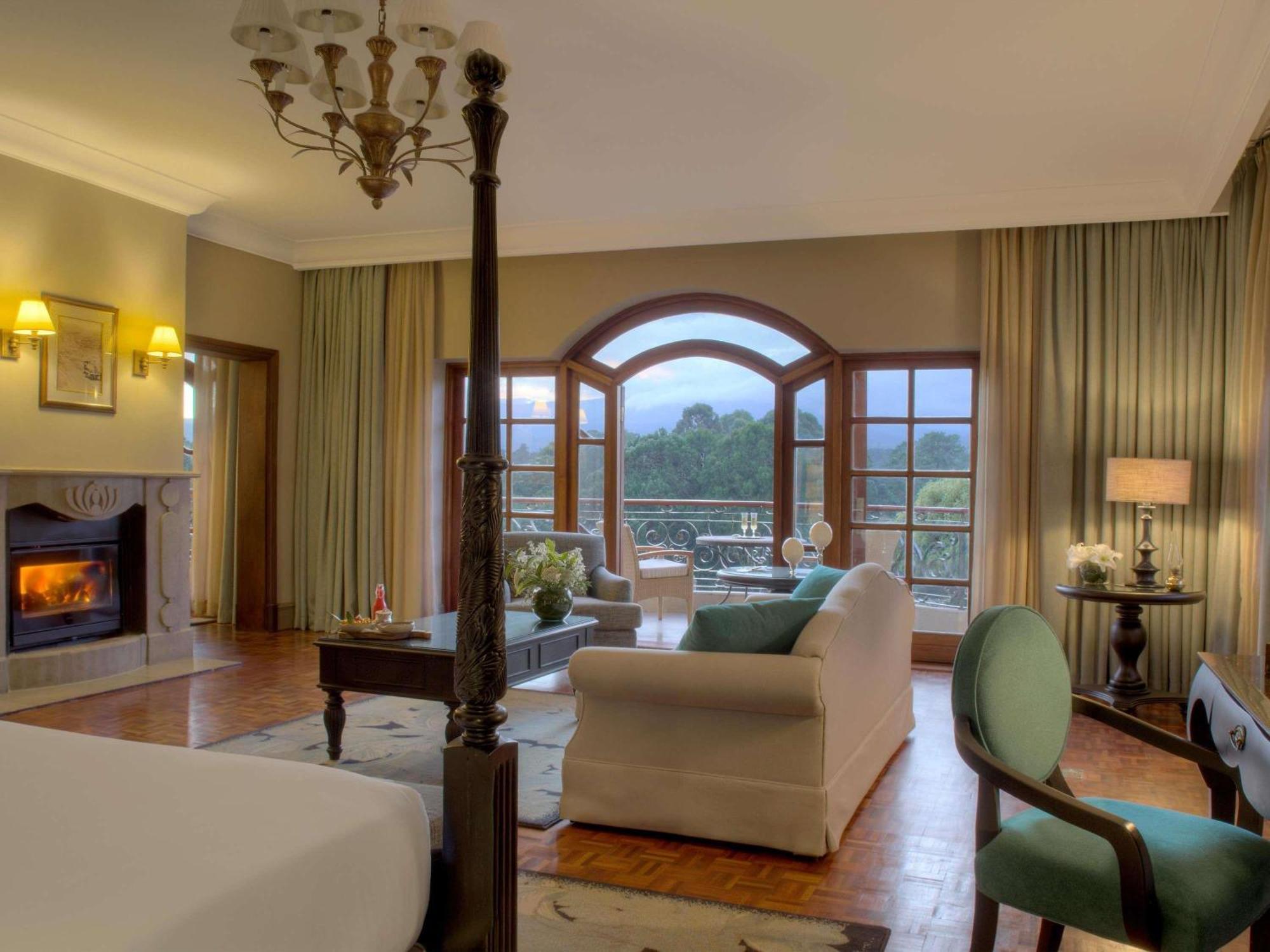 Готель Fairmont Mount Kenya Safari Club Наньюкі Екстер'єр фото